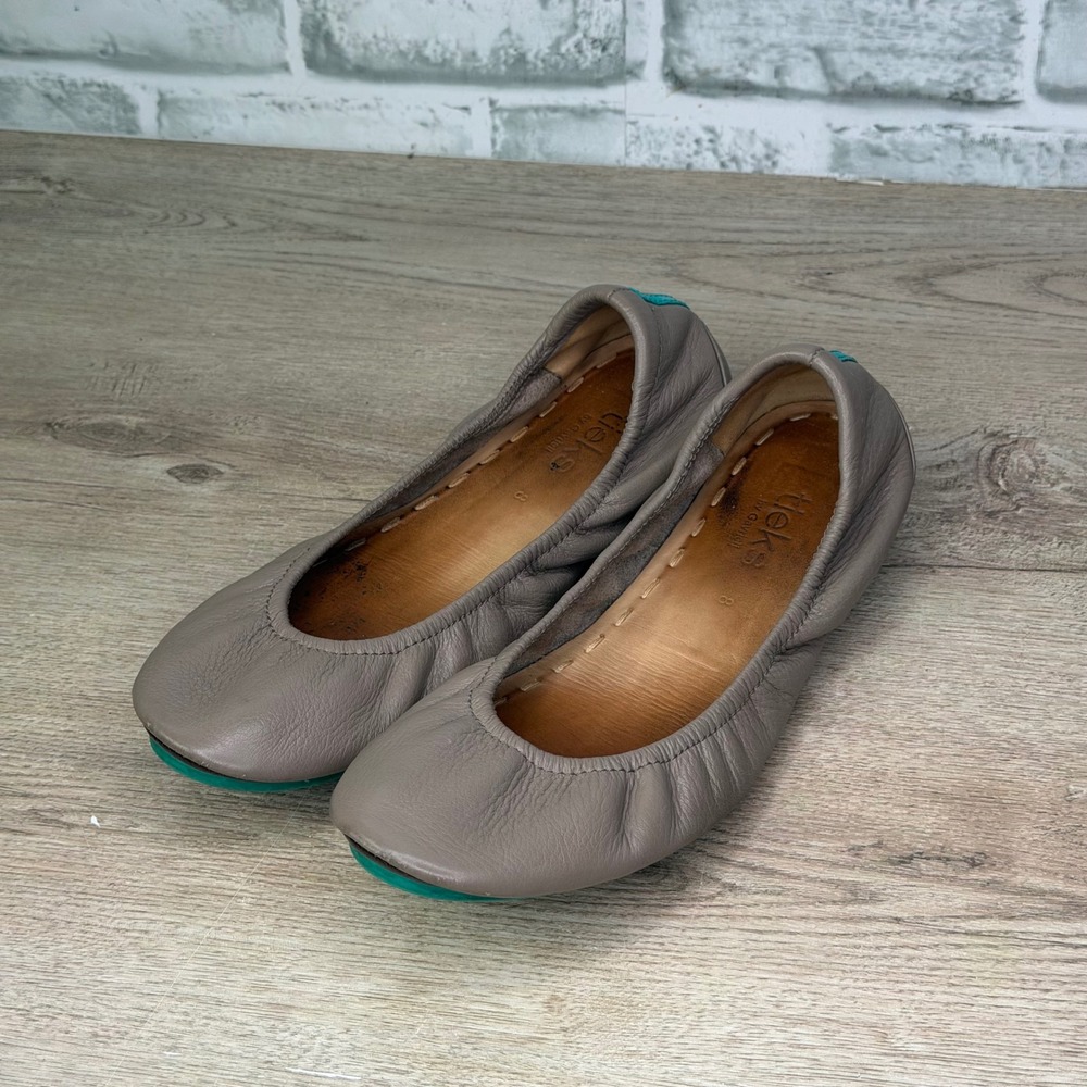 Tieks Taupe Leather Ballet Flats Size‎ 8